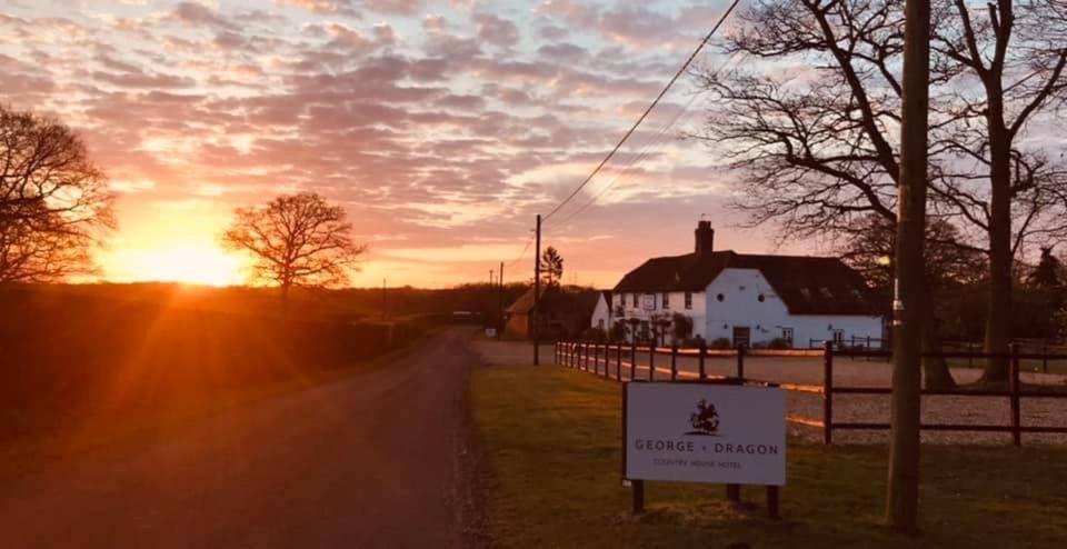 George & Dragon Country Pub & Hotel Wolverton Townsend Tadley Extérieur photo