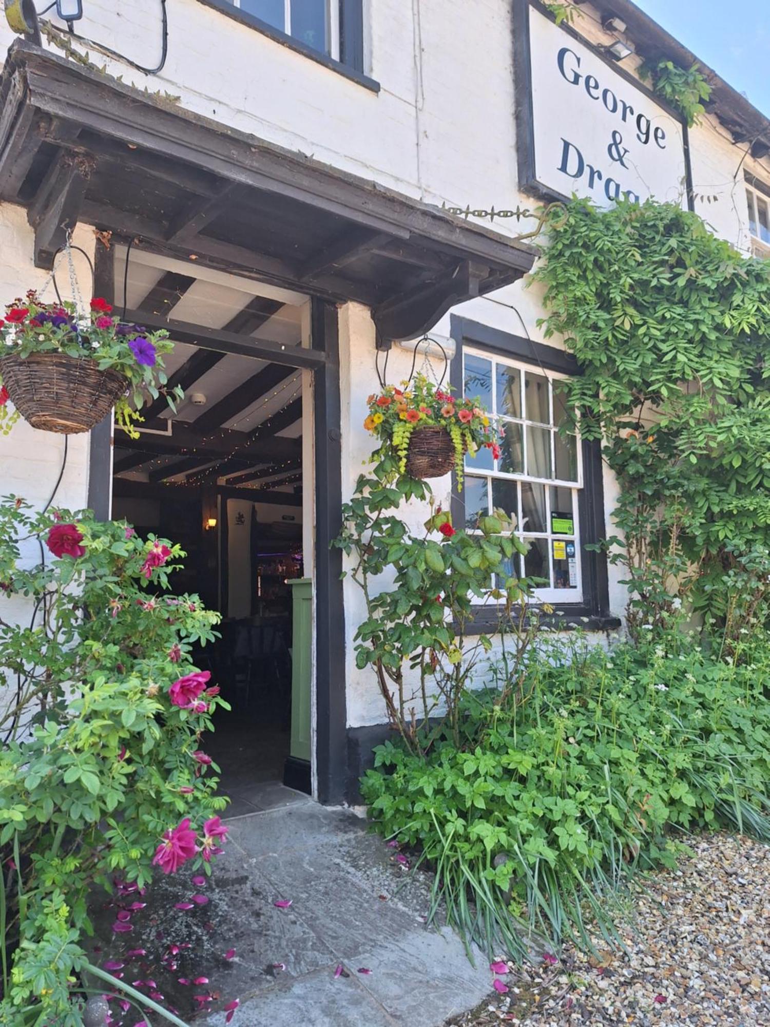 George & Dragon Country Pub & Hotel Wolverton Townsend Tadley Extérieur photo