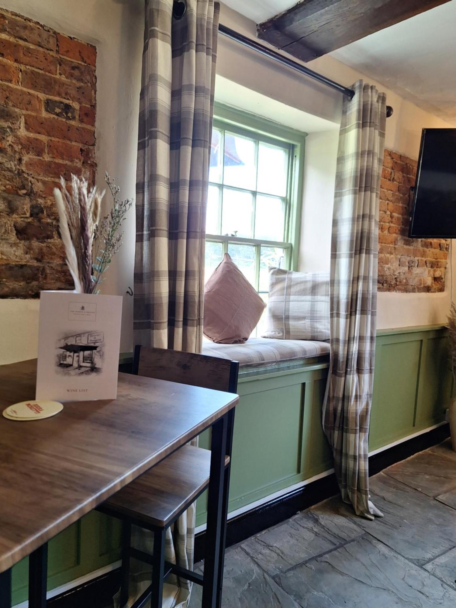 George & Dragon Country Pub & Hotel Wolverton Townsend Tadley Extérieur photo