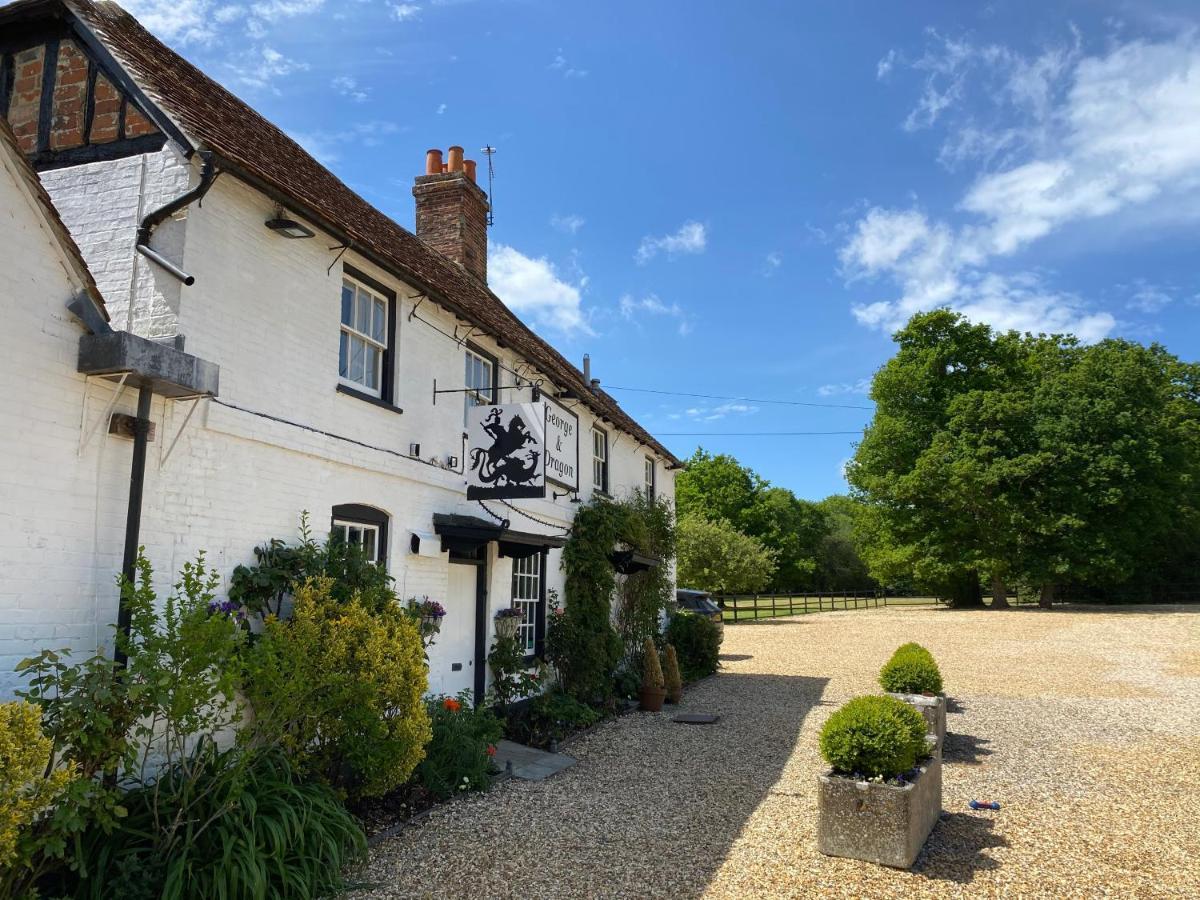 George & Dragon Country Pub & Hotel Wolverton Townsend Tadley Extérieur photo